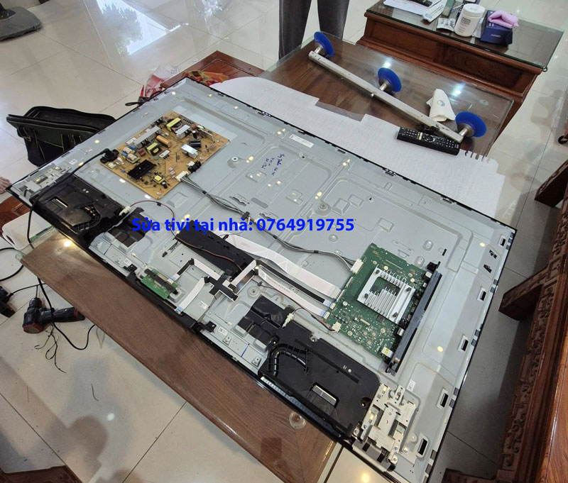 Sửa Tivi Đời Cũ Giá Rẻ