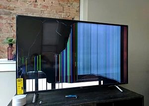 Tivi 55 Inch Bị Vỡ Màn Hình Trong